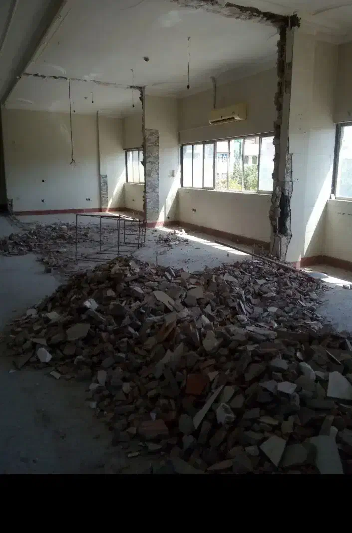 تخریب و نظافت ساختما|خدمات نظافت|کنگاور, |دیوار