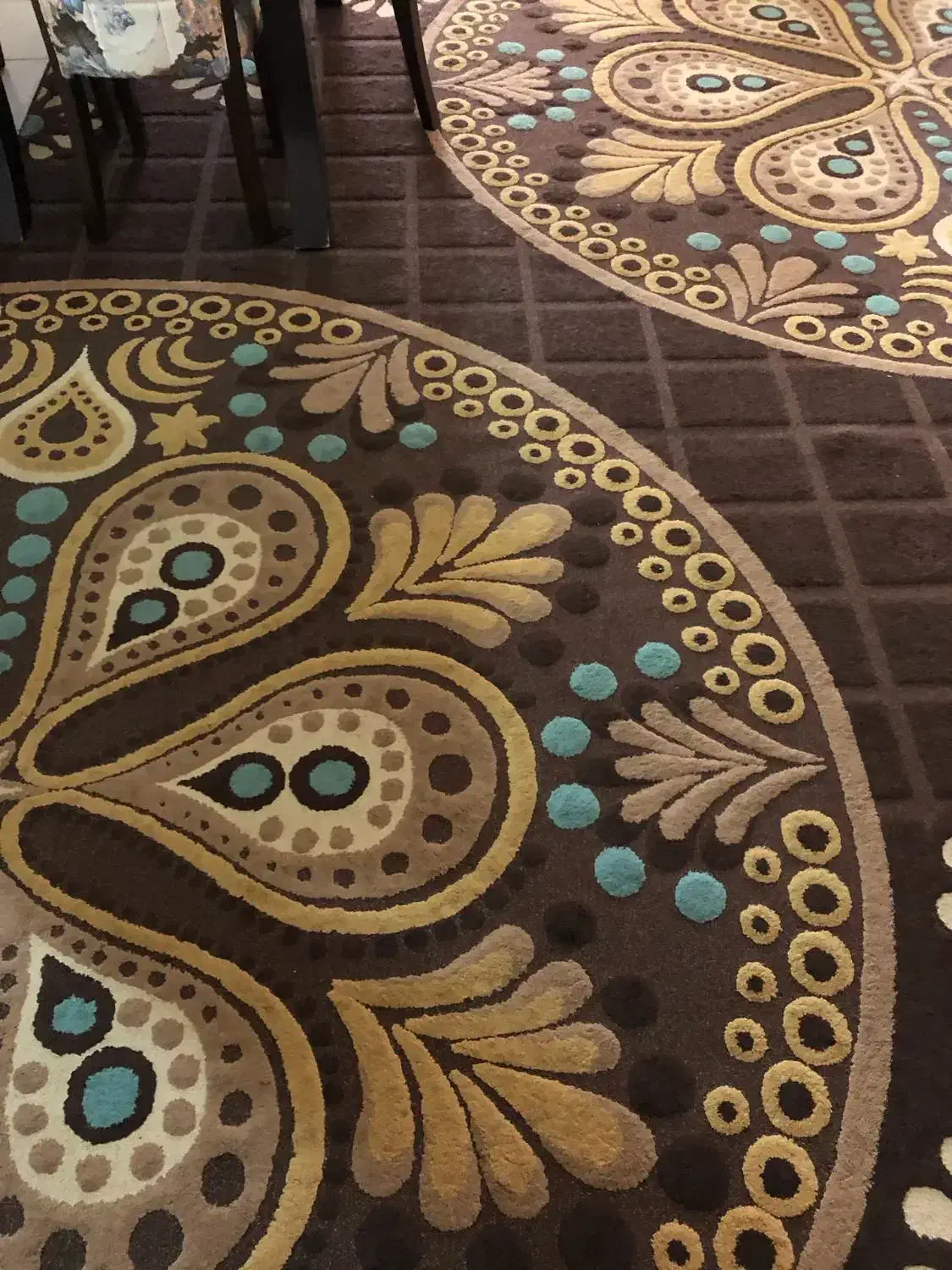 گلیم فرش|فرش|شاهینشهر, نظامی|دیوار