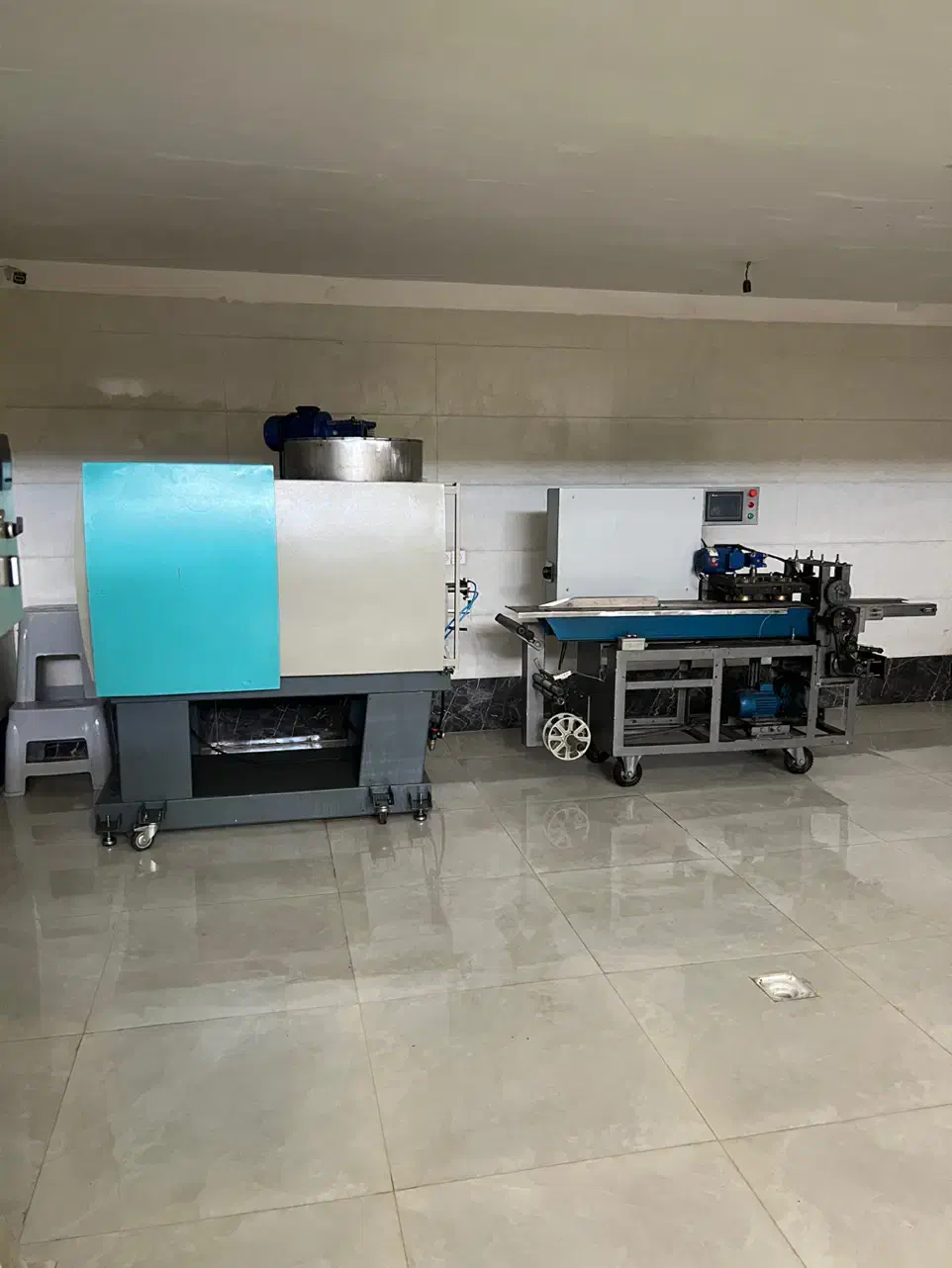 بسته بندی تنباکو|فروشگاه و مغازه|تهران, زعفرانیه|دیوار