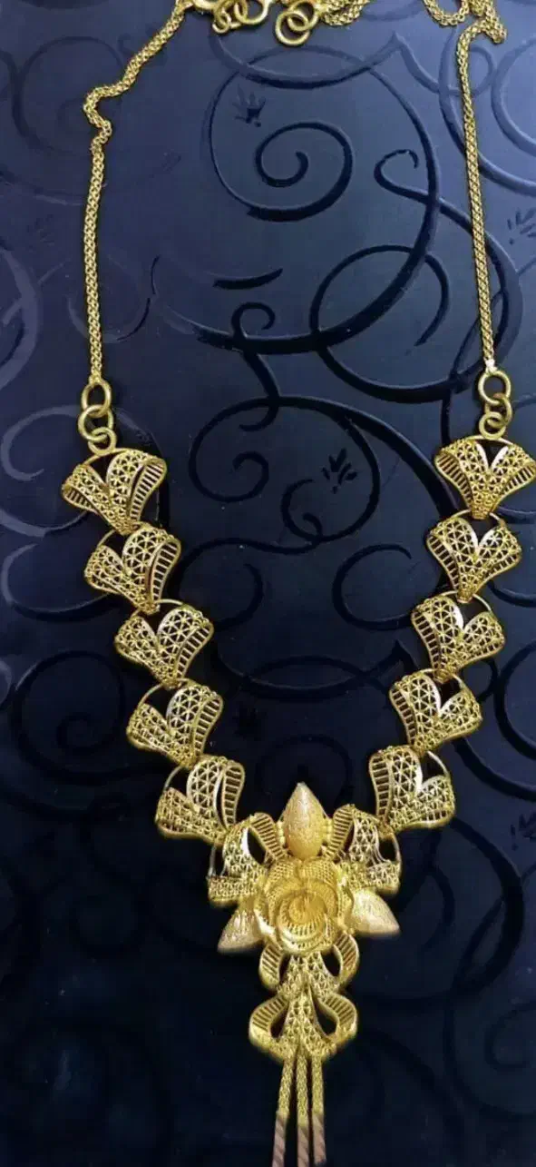 طلا پیدا شده|اشیا|اصفهان, شاهزاده ابراهیم|دیوار