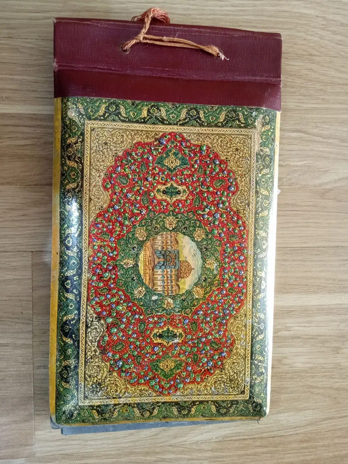 آلبوم عتیقه|کلکسیون اشیاء عتیقه|تهران, توحید|دیوار