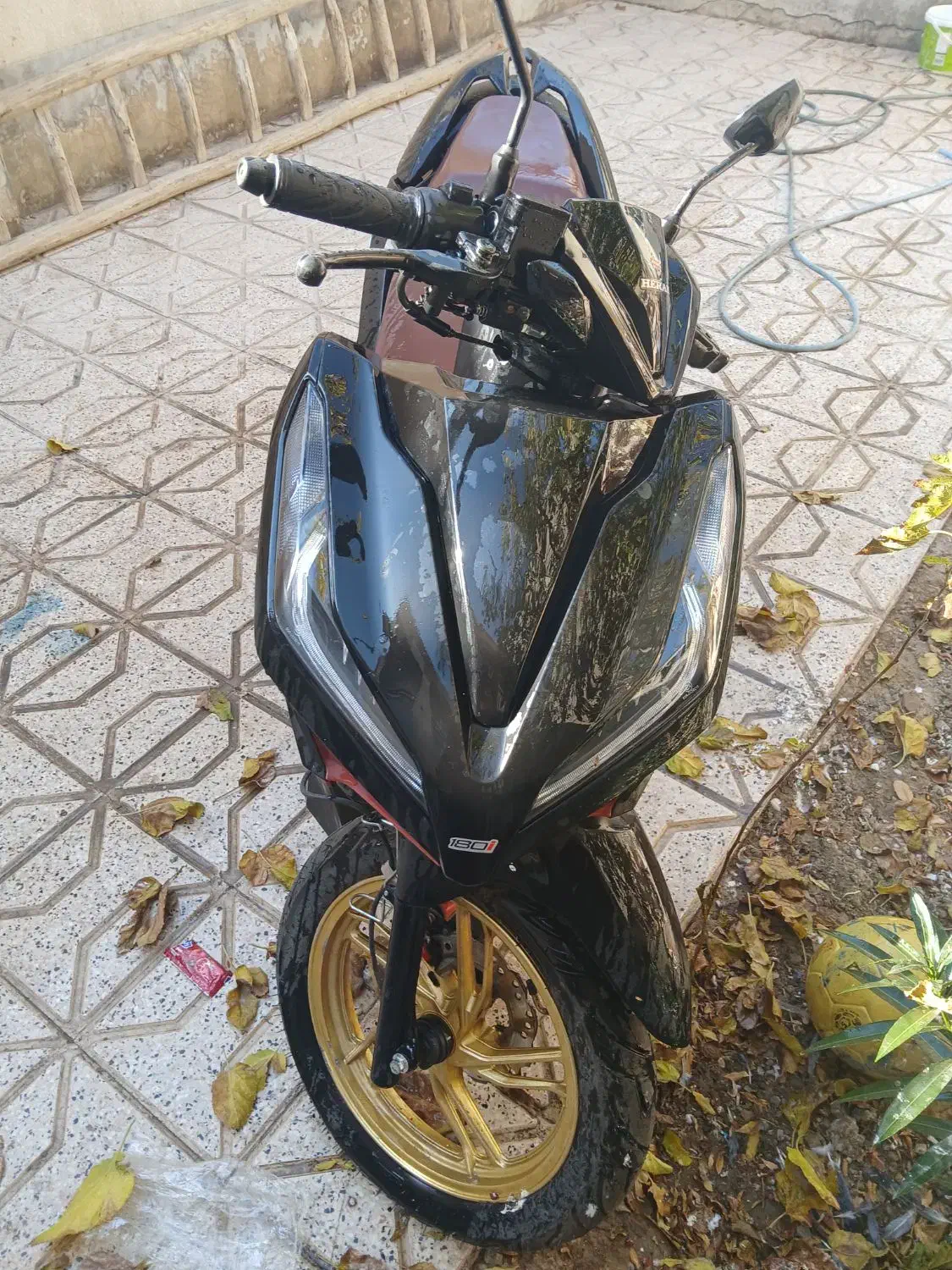 هرم کلیک ۱۸۰ اتوماتیک مدل ۴۰۳ شرایطی|موتورسیکلت|مشهد, شهرک مهر آباد|دیوار