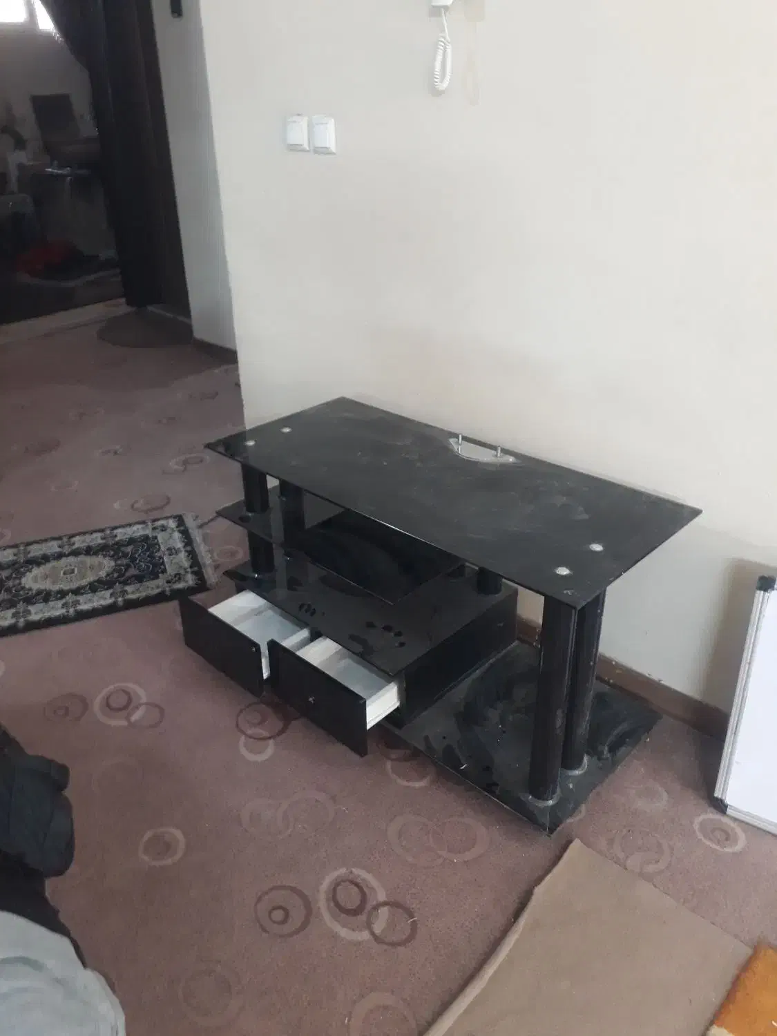 میز ال سی دی سالم با دوکشح|میز تلویزیون|فولادشهر, مسکن مهر فولادشهر|دیوار