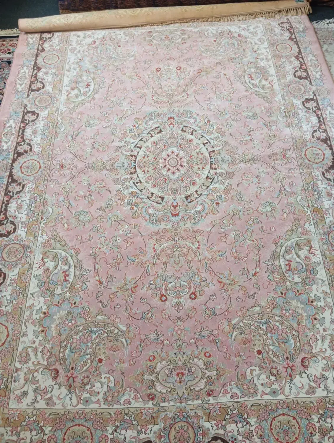 فرش بریشم|فرش|اسلام‌شهر, شهرک واوان|دیوار