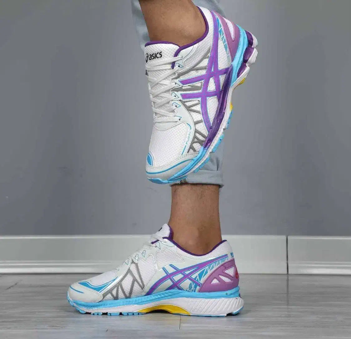 کفش کیانوآسیکس میانه سایز37تا40کامل موجوده|کیف، کفش، کمربند|فسا, |دیوار