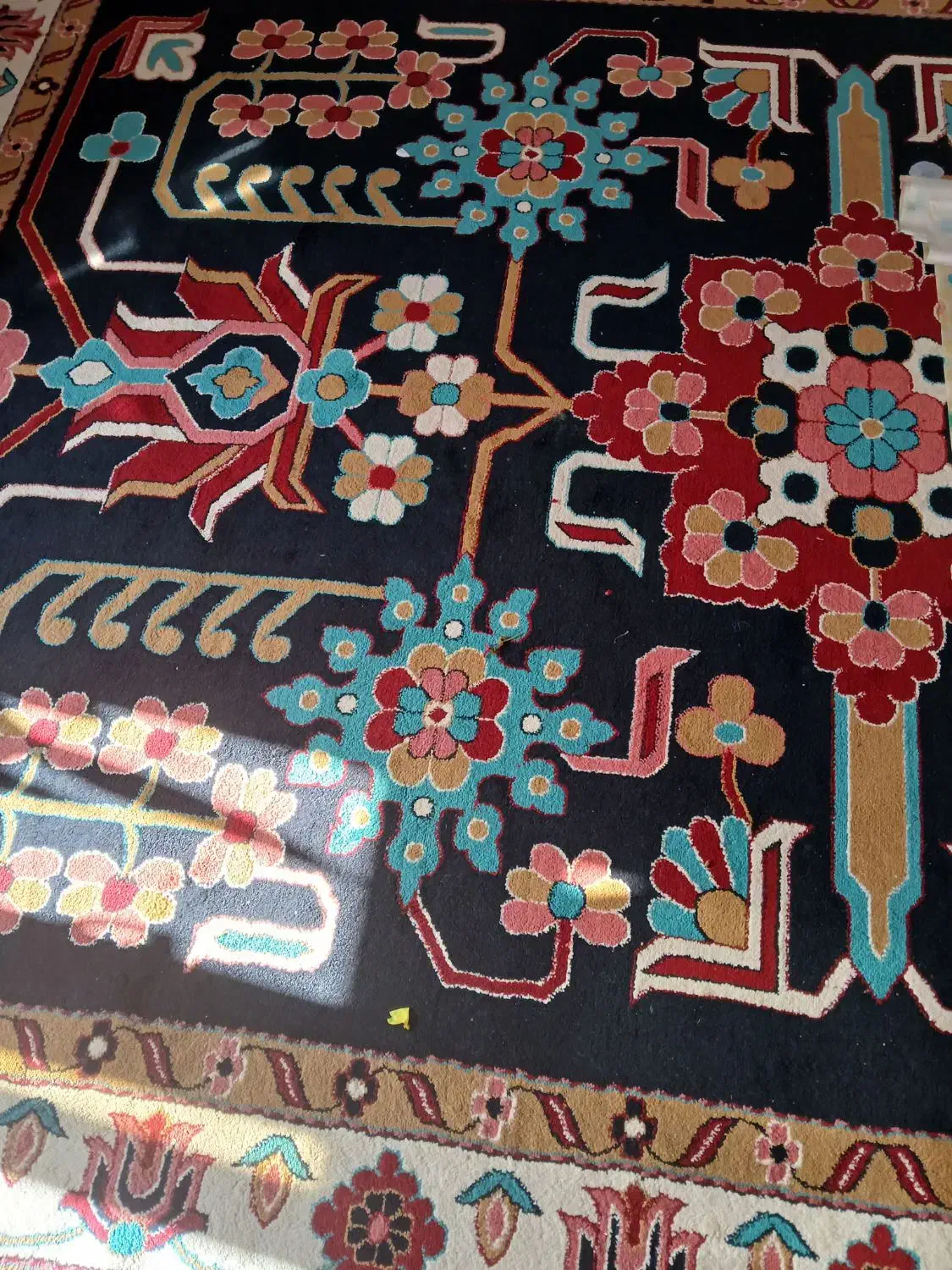 ۲عددفرش۱۲متری.۲عددفرش۶متری.ویکعدد۹|فرش|مشگین شهر, |دیوار