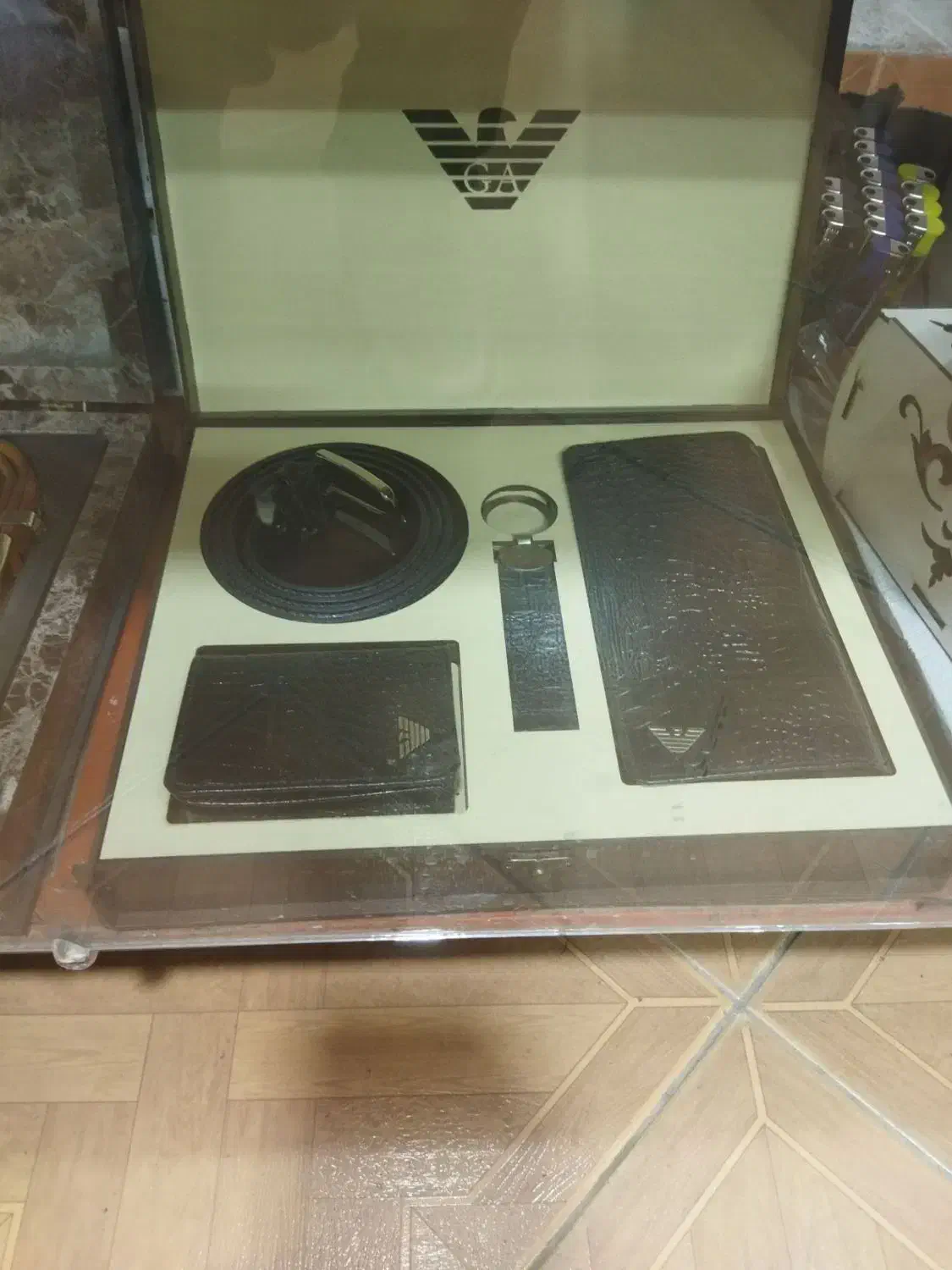 چرم نگین شهر|کیف، کفش، کمربند|سنقر, |دیوار