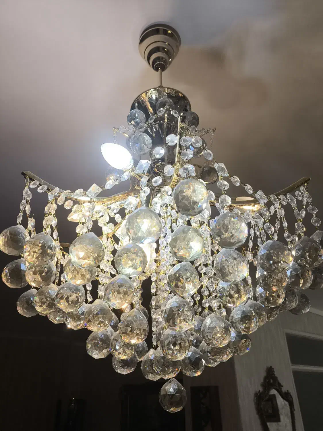 لوستر شیش شاخه|لوستر و چراغ آویز|قزوین, |دیوار