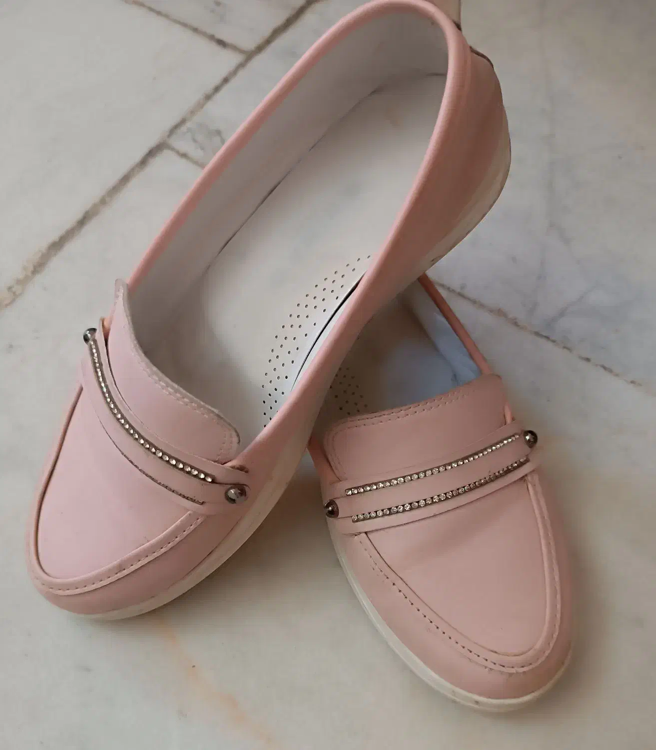 دو جفت کفش دخترانه|کیف، کفش، کمربند|بروجرد, |دیوار