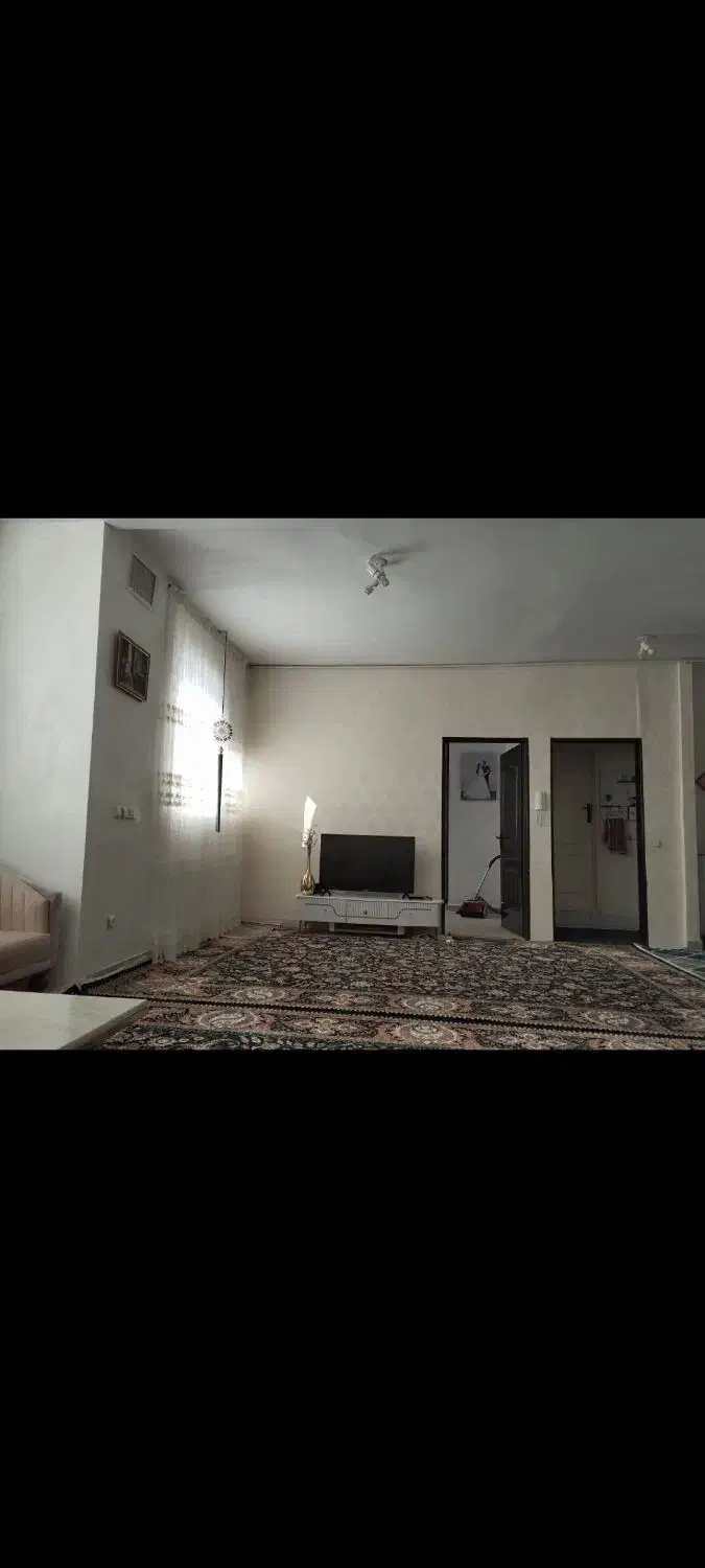 واحد طبقه۱|فروش آپارتمان|ایوان, |دیوار