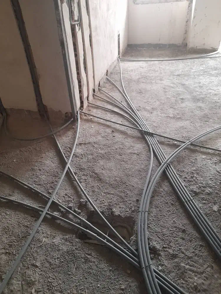 کارگر برقکار نیمه ماهر|استخدام معماری، عمران و ساختمانی|تهران, وردآورد|دیوار