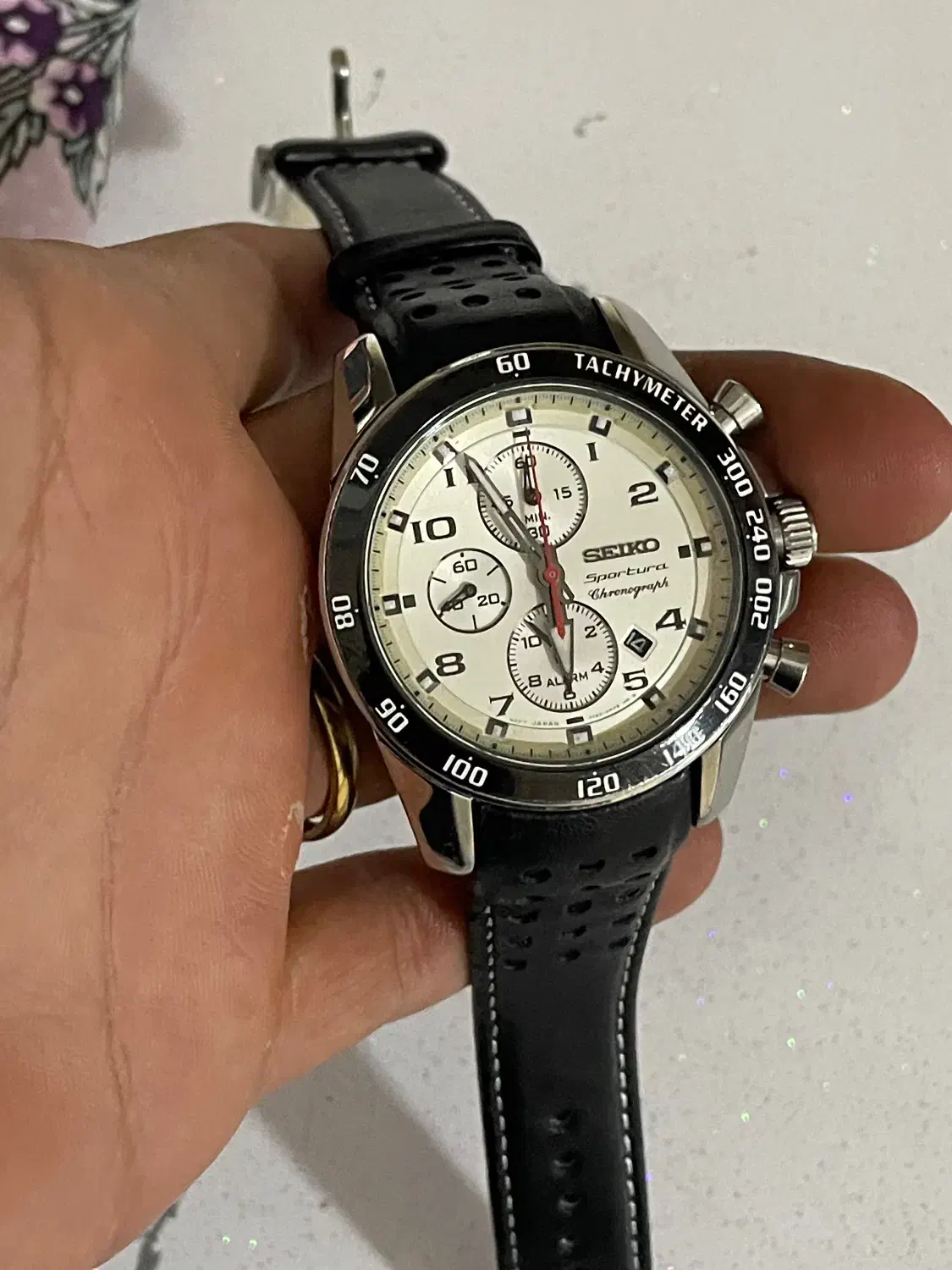 سیکو کرنو|ساعت|پیرانشهر, |دیوار