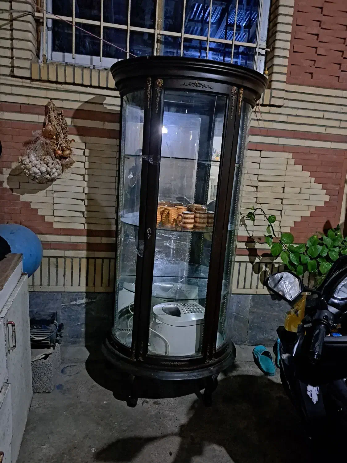 ویترین|بوفه، ویترین، کنسول|رشت, جانبازان|دیوار