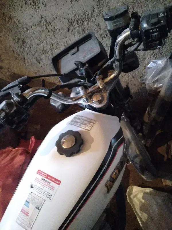 موتور سیکلت200|موتورسیکلت|بروجن, |دیوار