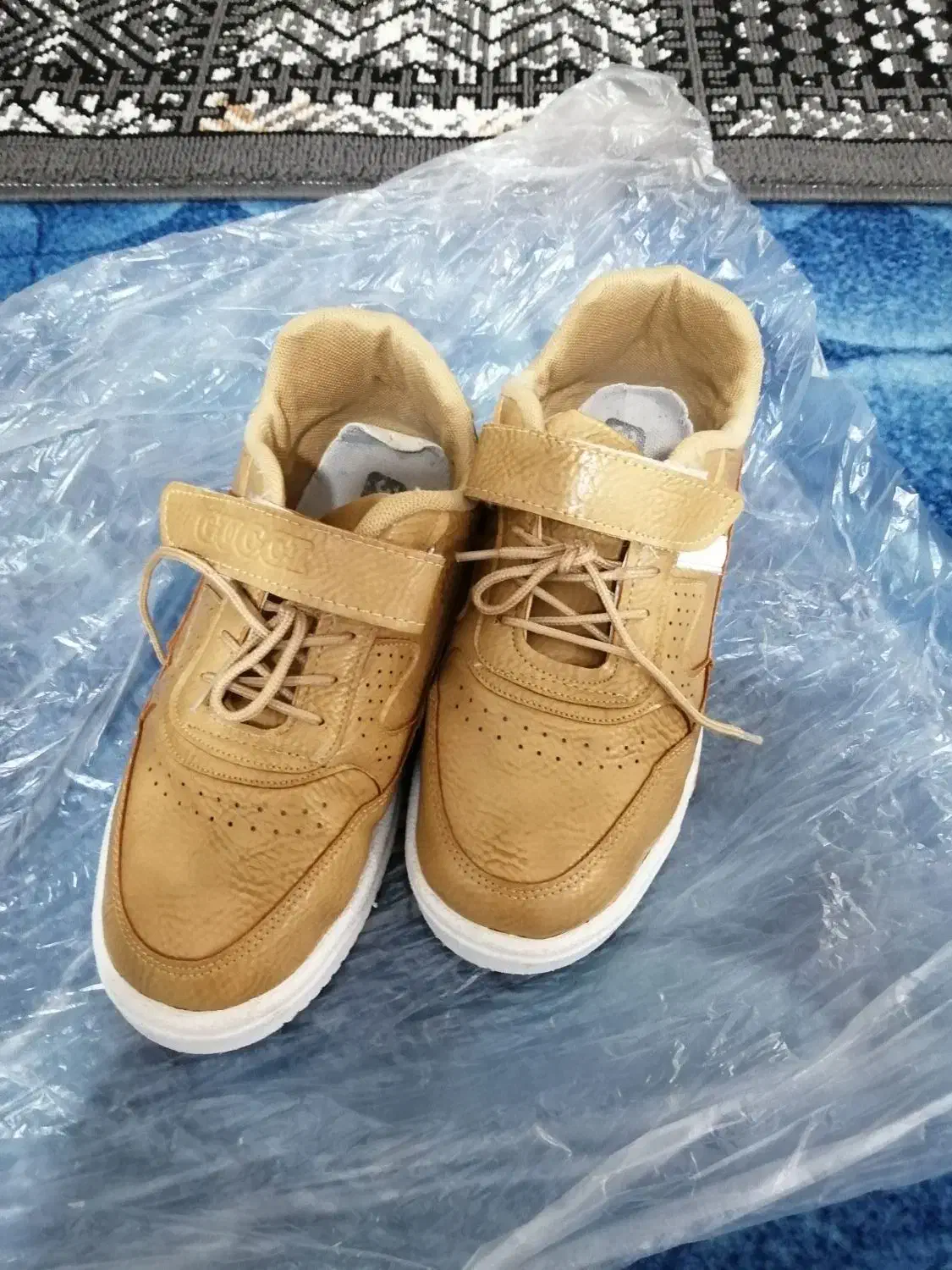 کفش پسرانه در حدنو سایز 36|کیف، کفش، کمربند|کبودرآهنگ, |دیوار