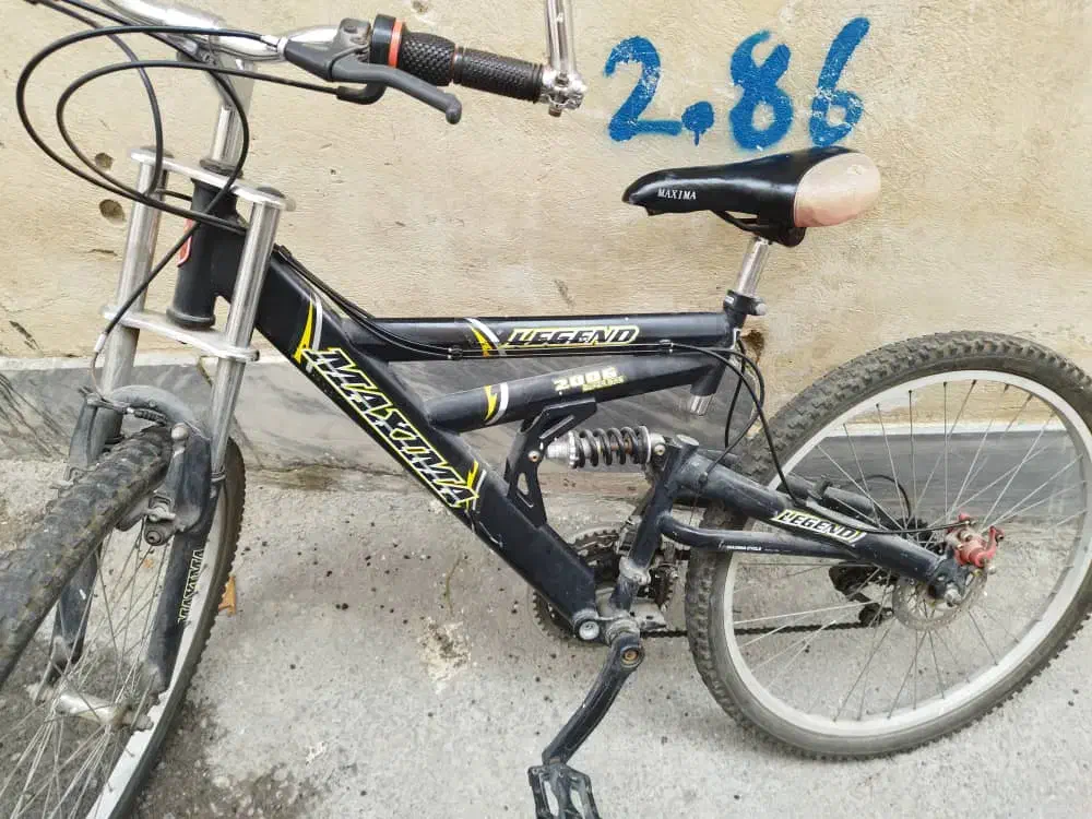 دوچرخه|دوچرخه، اسکیت، اسکوتر|بومهن, |دیوار