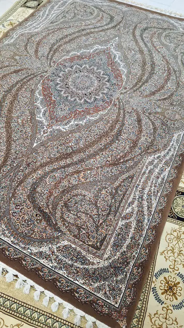 دو تخته فرش9متری700شانه گردویی|فرش|ایلام, |دیوار