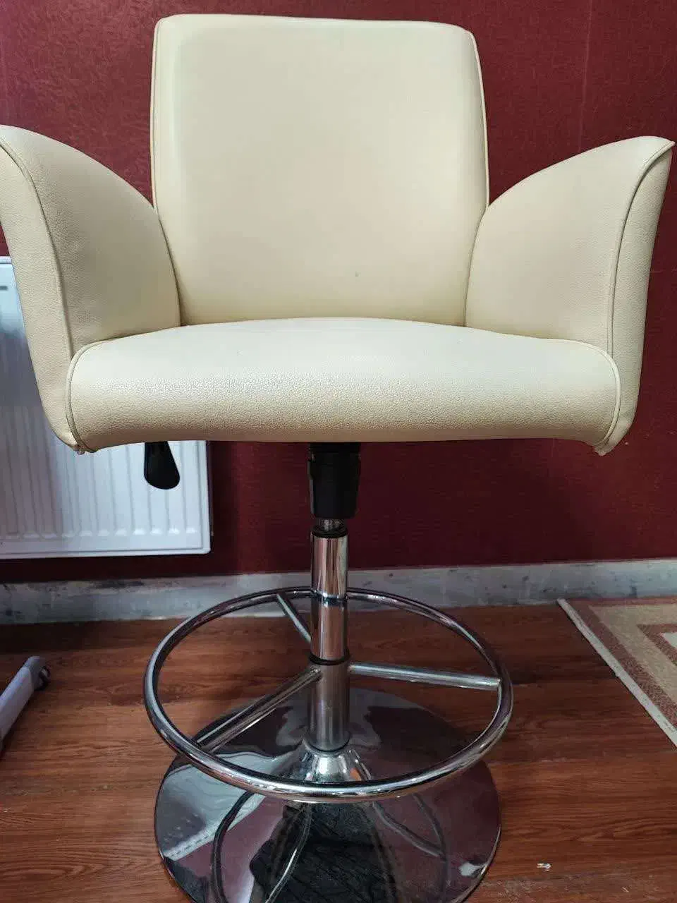 صندلی انتظار وگردان مارک گلدسیت|مبلمان اداری|قزوین, |دیوار