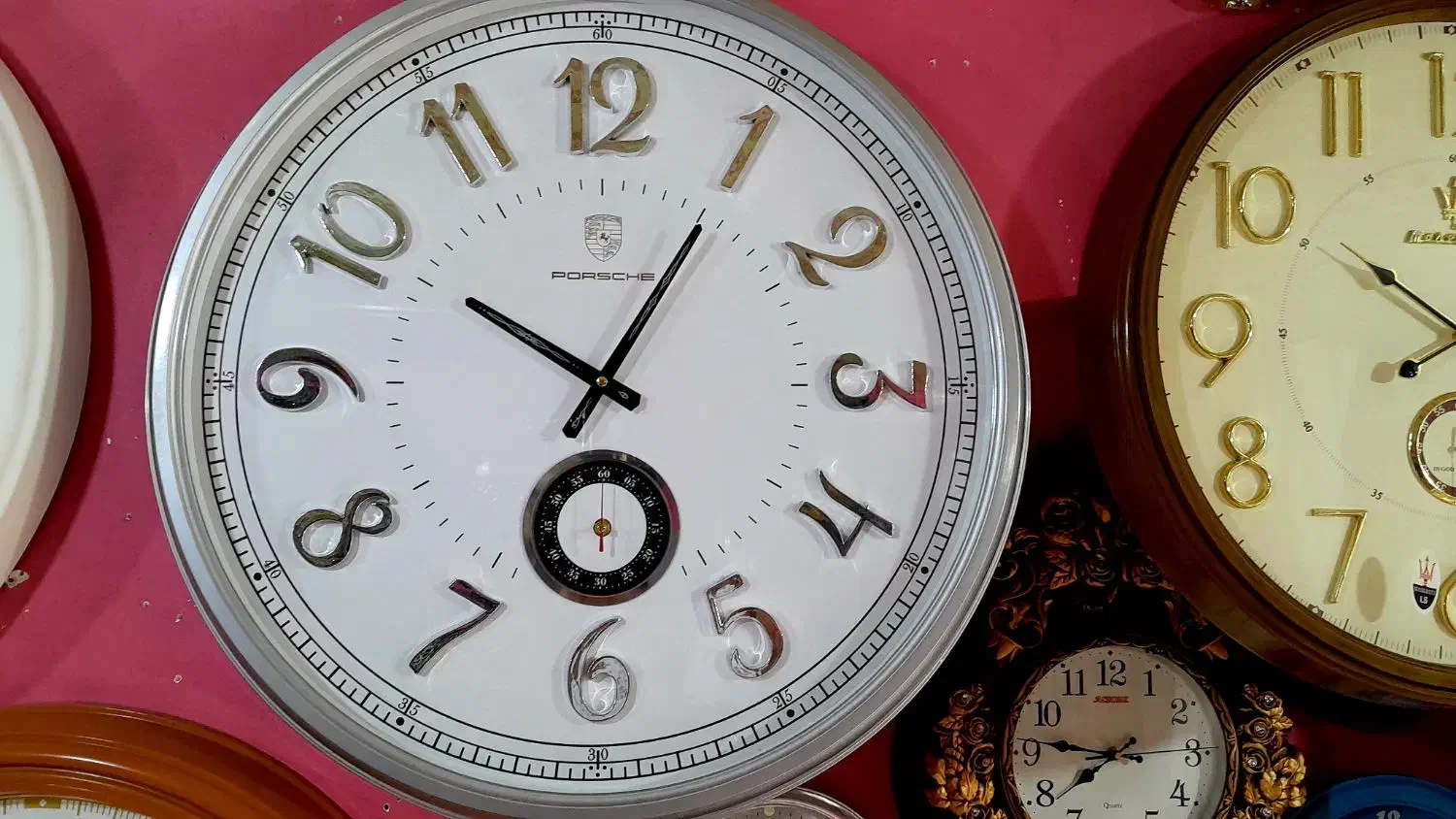 ساعت امیرمحمد نبش کارگران 11|ساعت|بیرجند, |دیوار