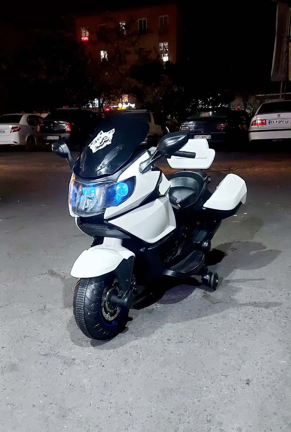 ماشین شارژی موتور شارژی|اسباببازی بچه|تبریز, |دیوار