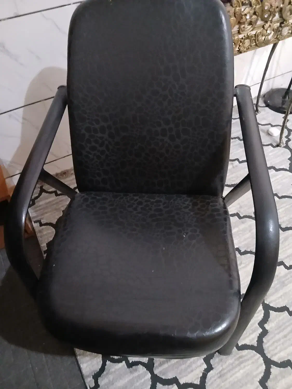 صندلی|مبلمان اداری|نجفآباد, امیرآباد|دیوار