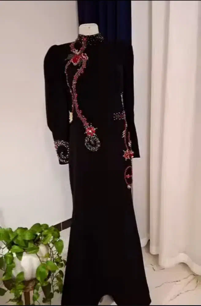 لباس مجلسی|لباس|گرمی, |دیوار