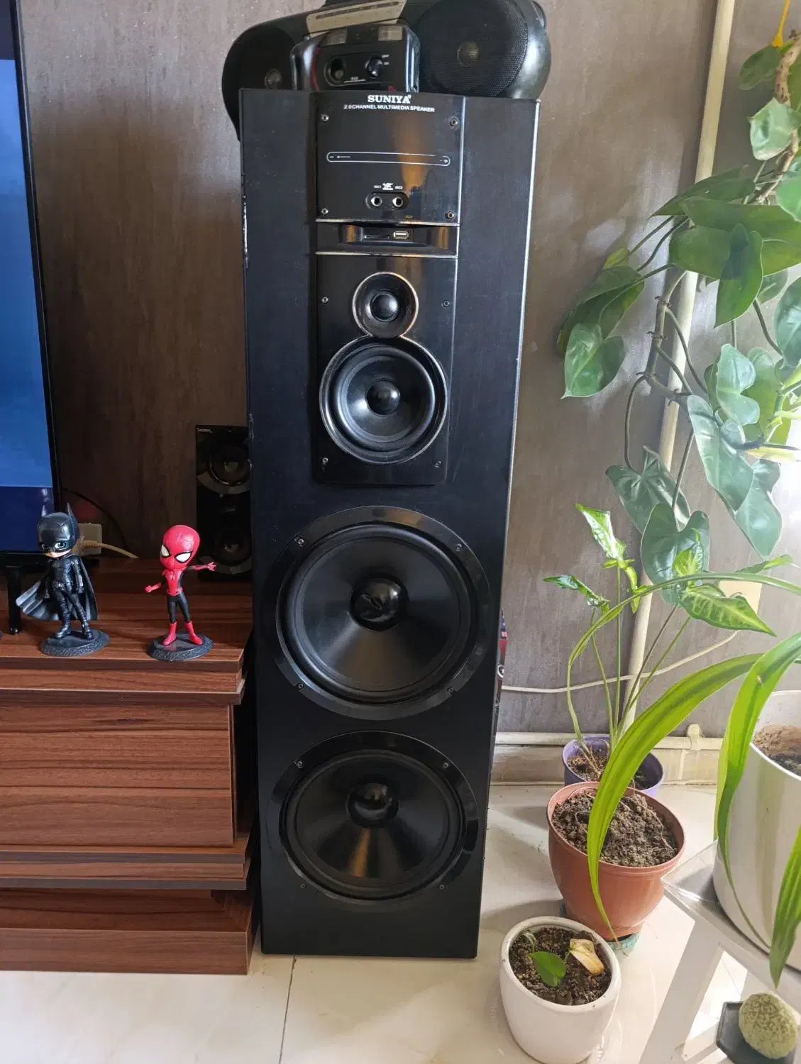 باند سونیا|سیستم صوتی خانگی|اندیشه, اندیشه فاز ۳|دیوار