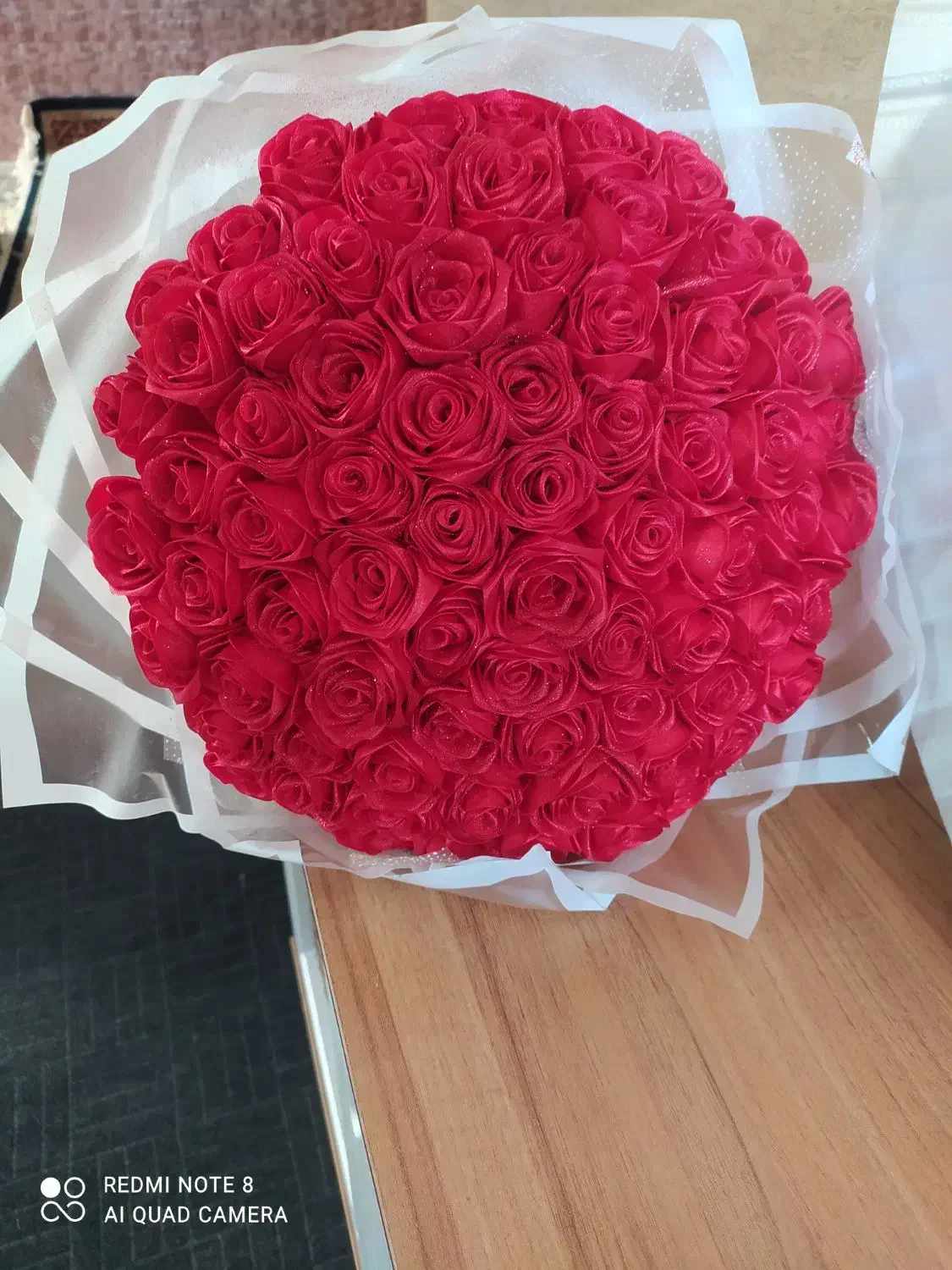 دسته گل روبانی ۷۰ شاخه|گل مصنوعی|یاسوج, |دیوار