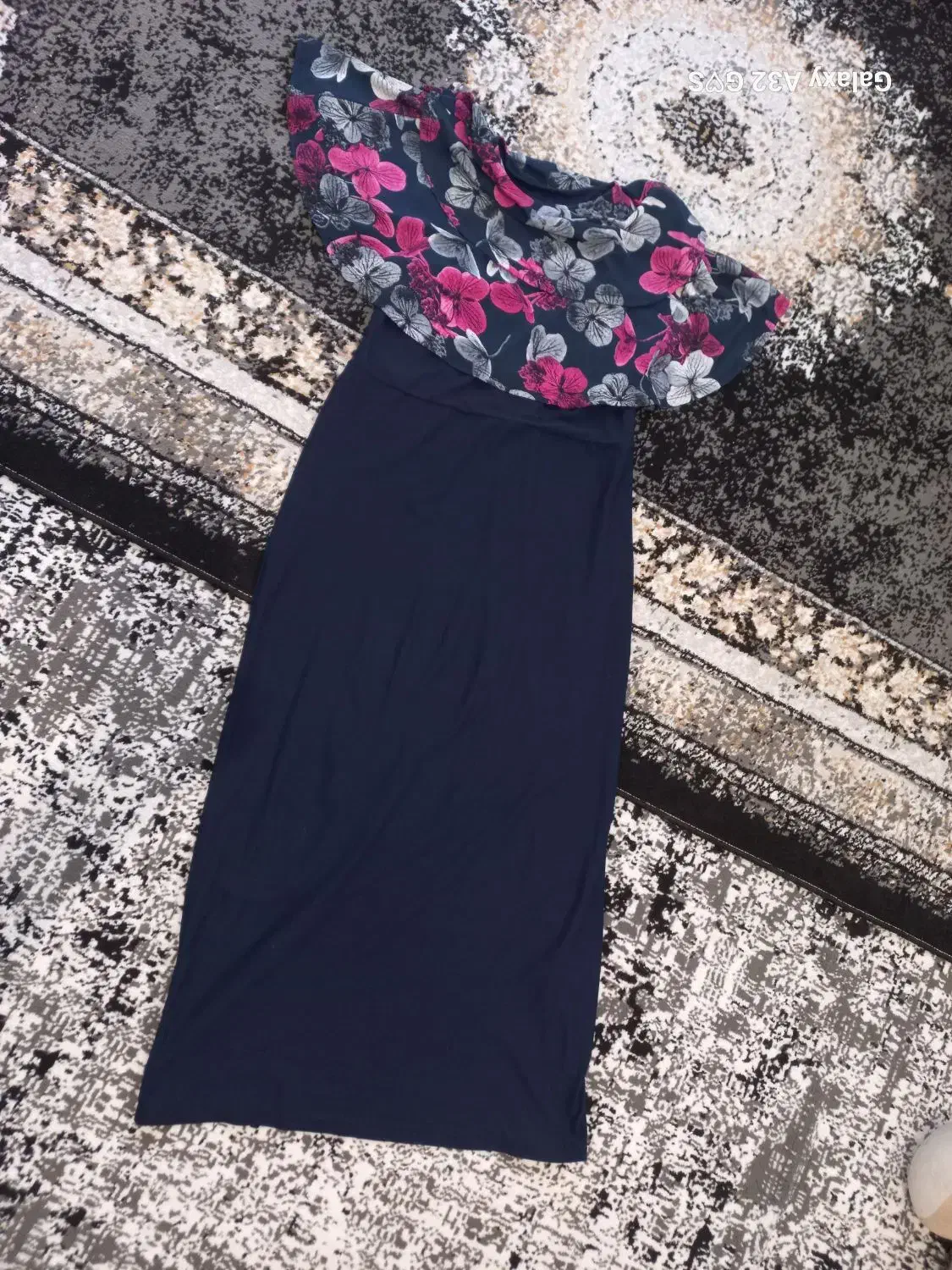 ساحلی مجلسی|لباس|کرمانشاه, |دیوار