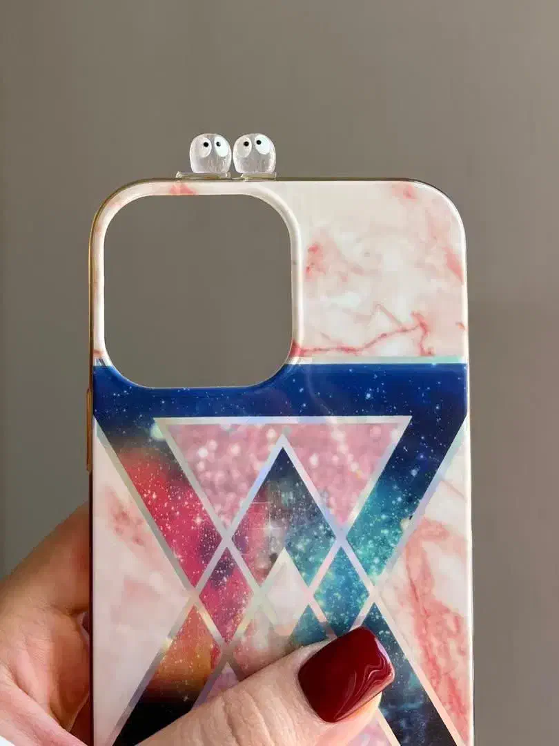 مجسمه شب تاب|بدلیجات|قم, انسجام|دیوار