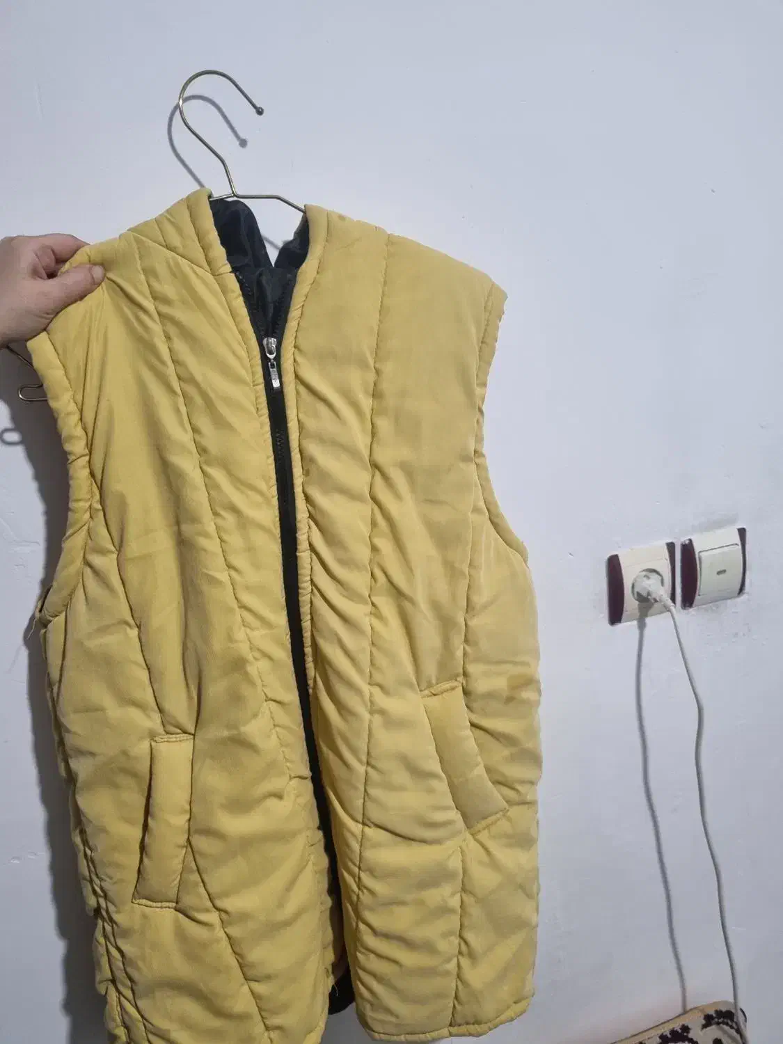 پافر گرم|لباس|مشهد, مشهدقلی|دیوار