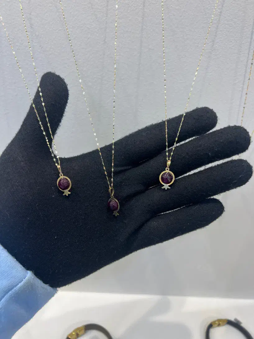 پلاک طلای انار شب یلدا و مناسب کادو|جواهرات|کرج, عظیمیه|دیوار