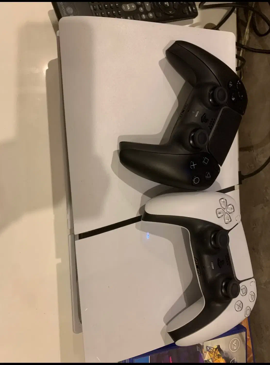 فروش ps 5  زیر قیمت همراه با ۱ دسته اضافه|کنسول، بازی ویدئویی و آنلاین|تهران, حصار بوعلی|دیوار