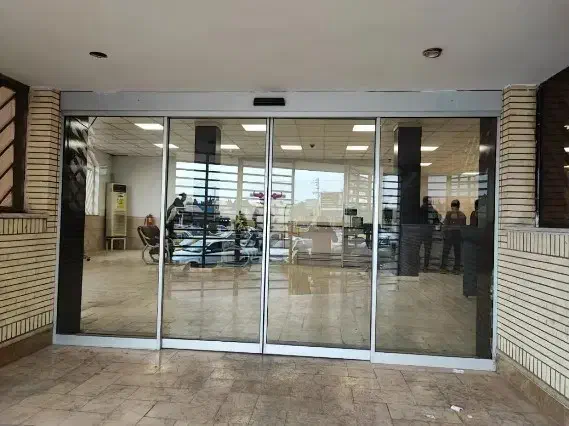 درب شیشه ای اتوماتیک و دستی و شیشه بالکنی|خدمات پیشه و مهارت|قدس, شهرقدس|دیوار