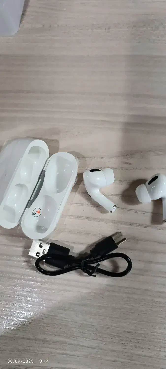 ایرپاد پرو 2 با 10 ساعت نگهداری شارژ|لوازم جانبی موبایل و تبلت|کاشان, لتحر|دیوار