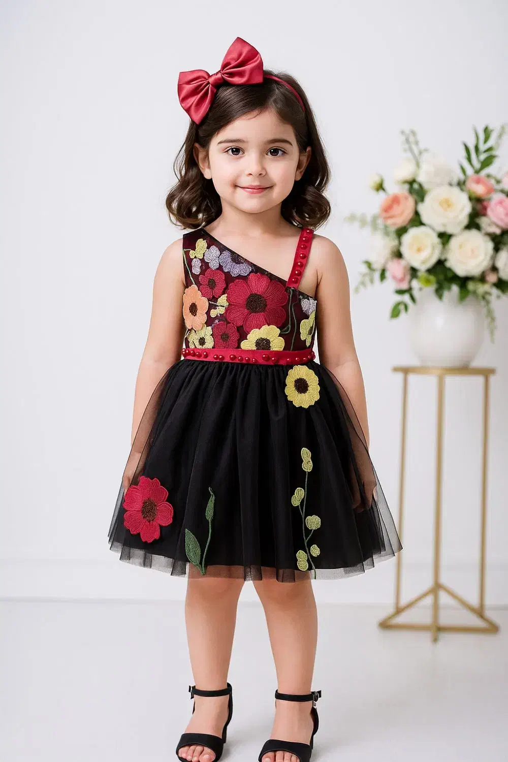 دنبال تولید کننده واقعی لباس بچه ای|کفش و لباس بچه|بروجرد, |دیوار