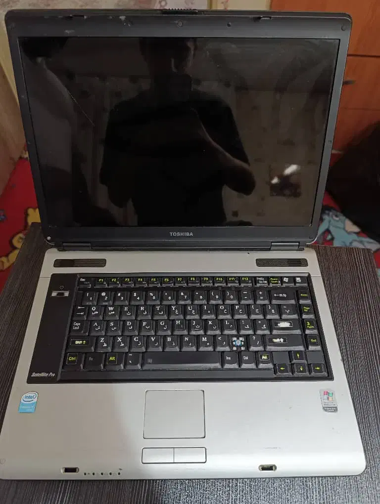 لبتاب توشیبا به همراه کیف elecomاورجینال|رایانه همراه|ری, سیزده آبان|دیوار