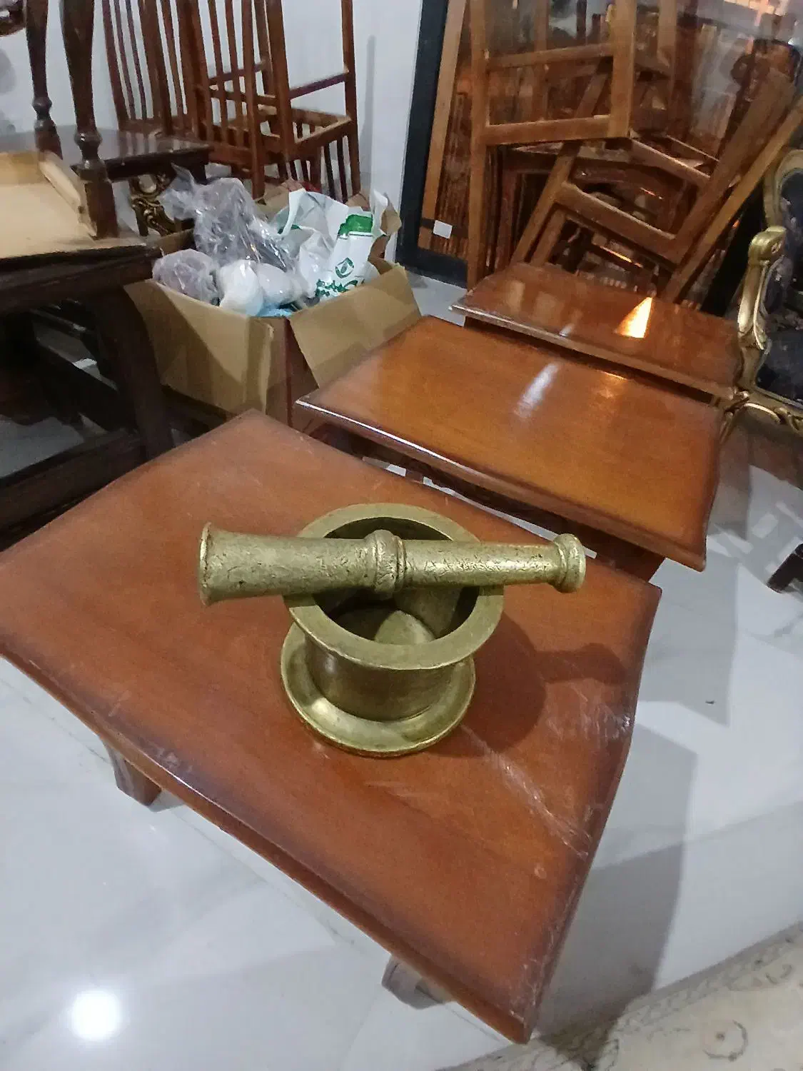 هونگ قدیمی|کلکسیون اشیاء عتیقه|شیراز, شهرک بهشتی|دیوار