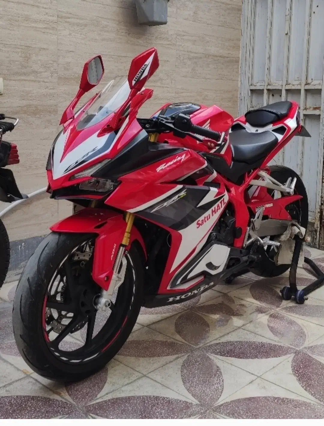 سی بی ار cbr 250rr|موتورسیکلت|شیراز, پانصد دستگاه ارتش|دیوار