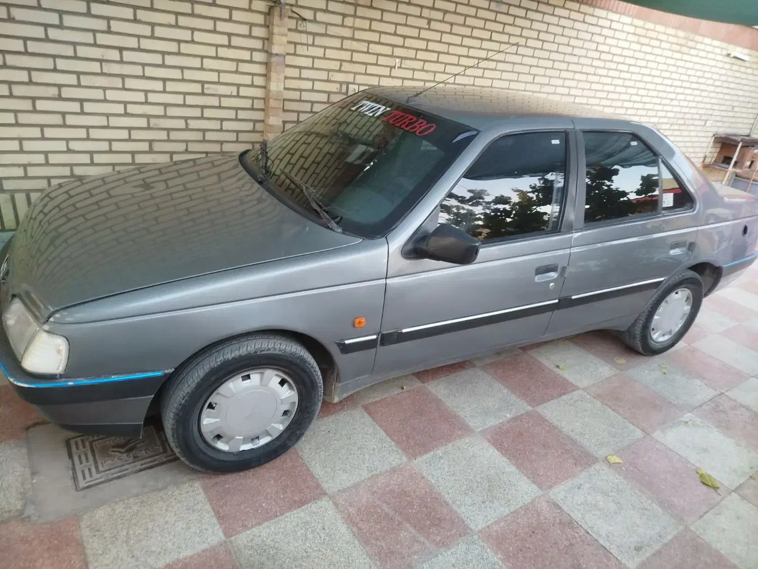 پژو دلفینی مدل83|خودرو سواری و وانت|شاهین‌شهر, شیخ بهایی|دیوار