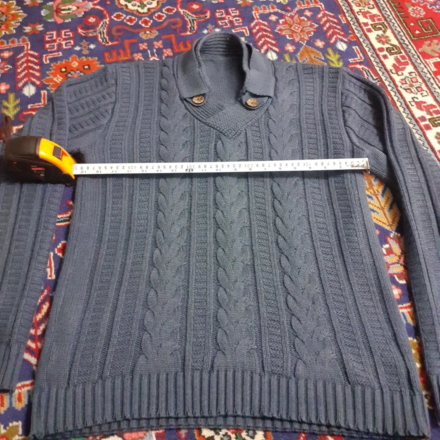 پلیور|لباس|تبریز, |دیوار