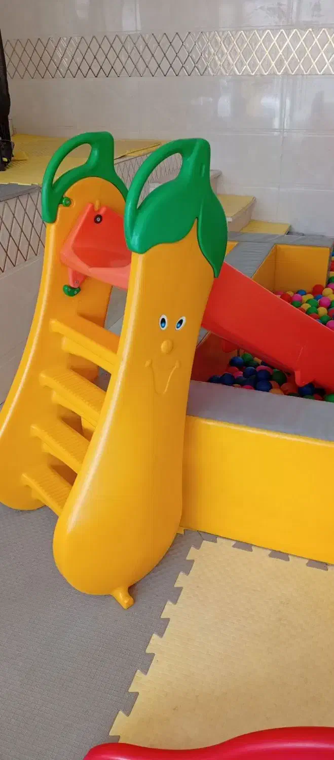 وسایل کامل خانه بازی فقط چند ماه استفاده شده|اسباببازی|سنقر, |دیوار