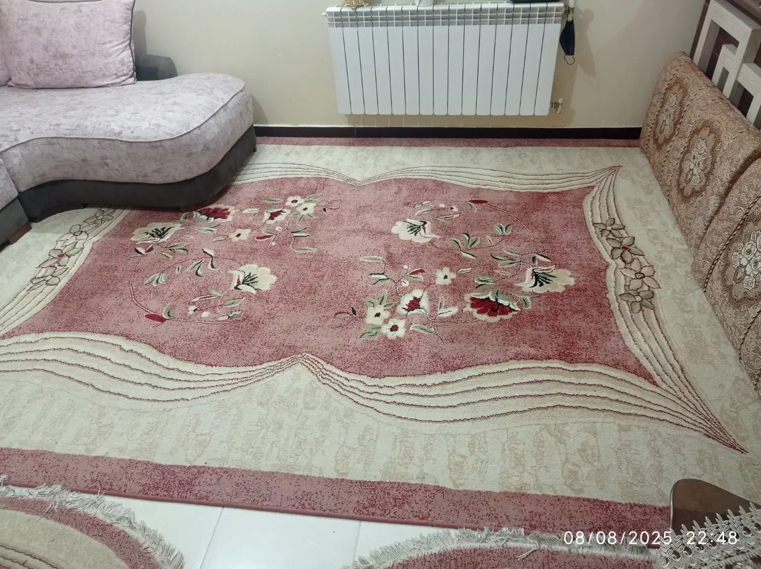 دوتا قالی فانتزی تمیز بدون پارگی بدون سوختگی|فرش|شاهین‌شهر, مسکن مهر|دیوار