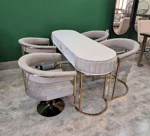 میز دونفره|میز و صندلی غذاخوری|گلپایگان, |دیوار