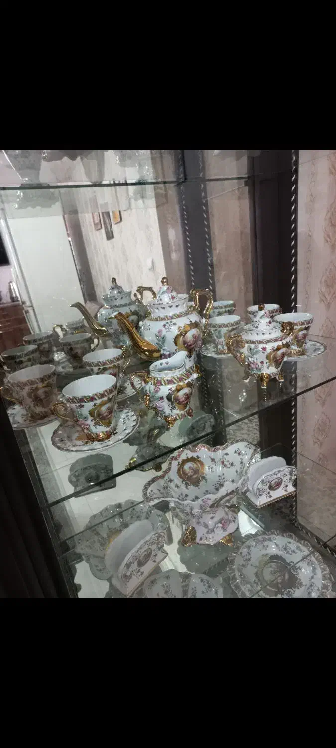 صبحانه خوری چینی برجسته|ظروف سرو و پذیرایی|ارومیه, |دیوار