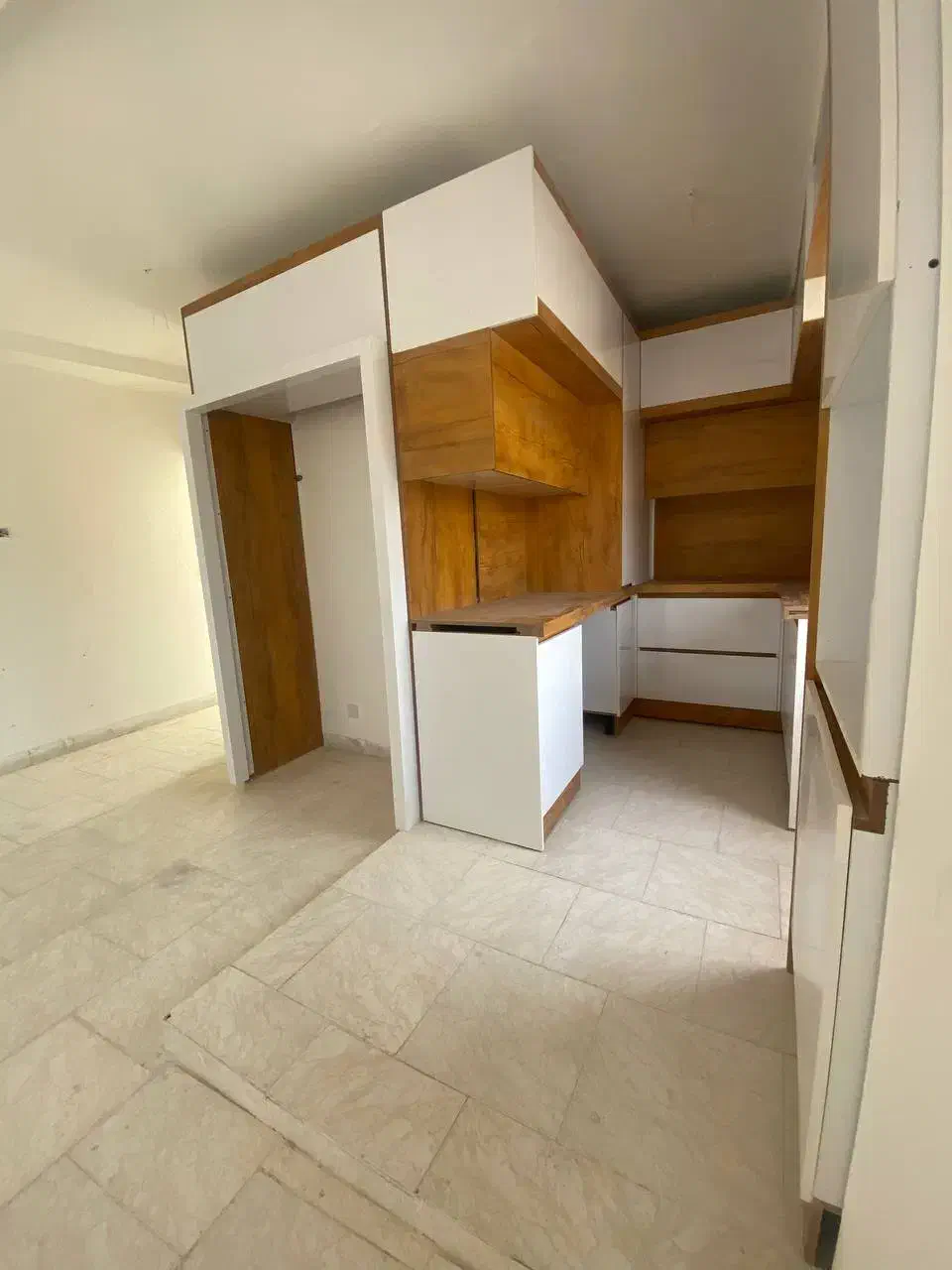 نوساز کلیدنخورده فول امکانات آسانسور+پارکینگ|فروش آپارتمان|هشتگرد, شهرک گلها|دیوار