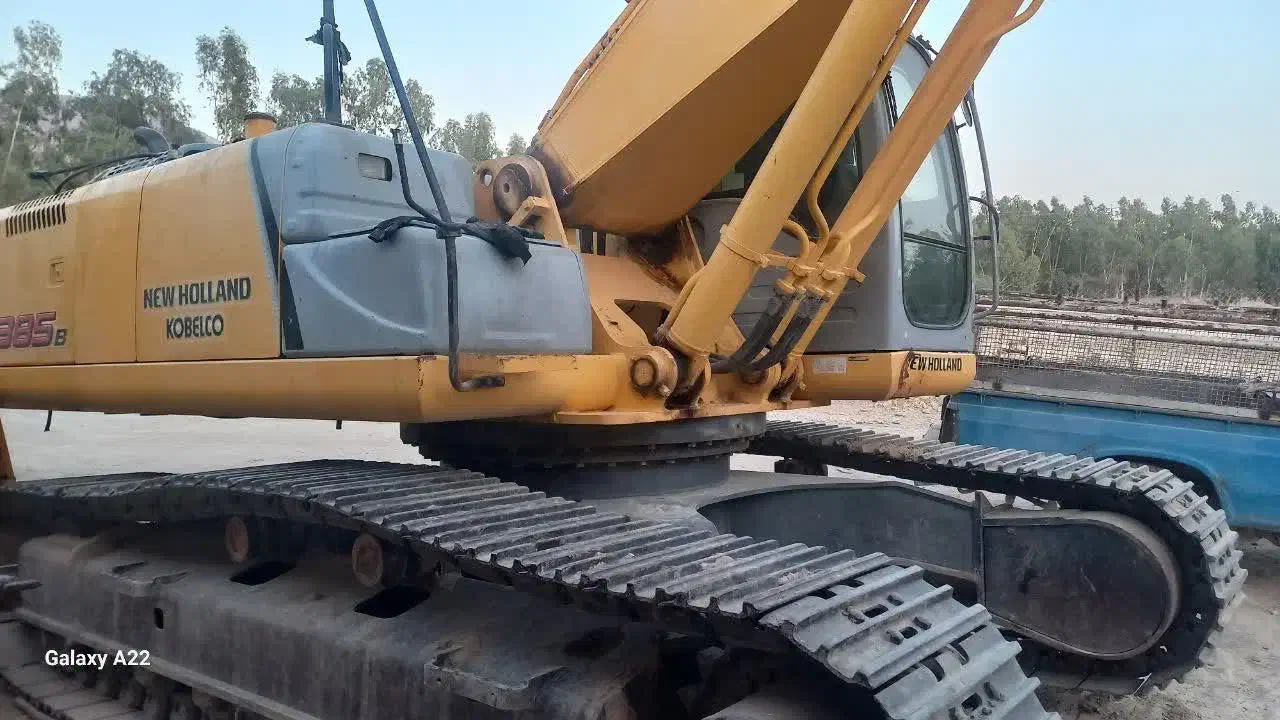 دستگاه بیل مکانیکی kobelco، نیوهلند|خودرو سنگین|همدان, |دیوار