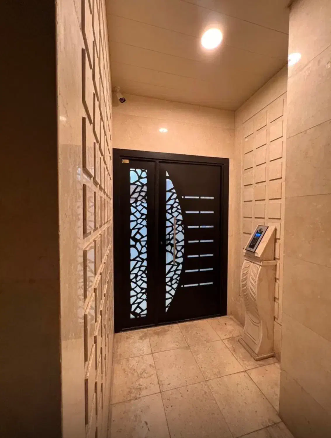 اجاره لاین زیبایی|خدمات آرایشگری و زیبایی|بندر انزلی, جزیره|دیوار