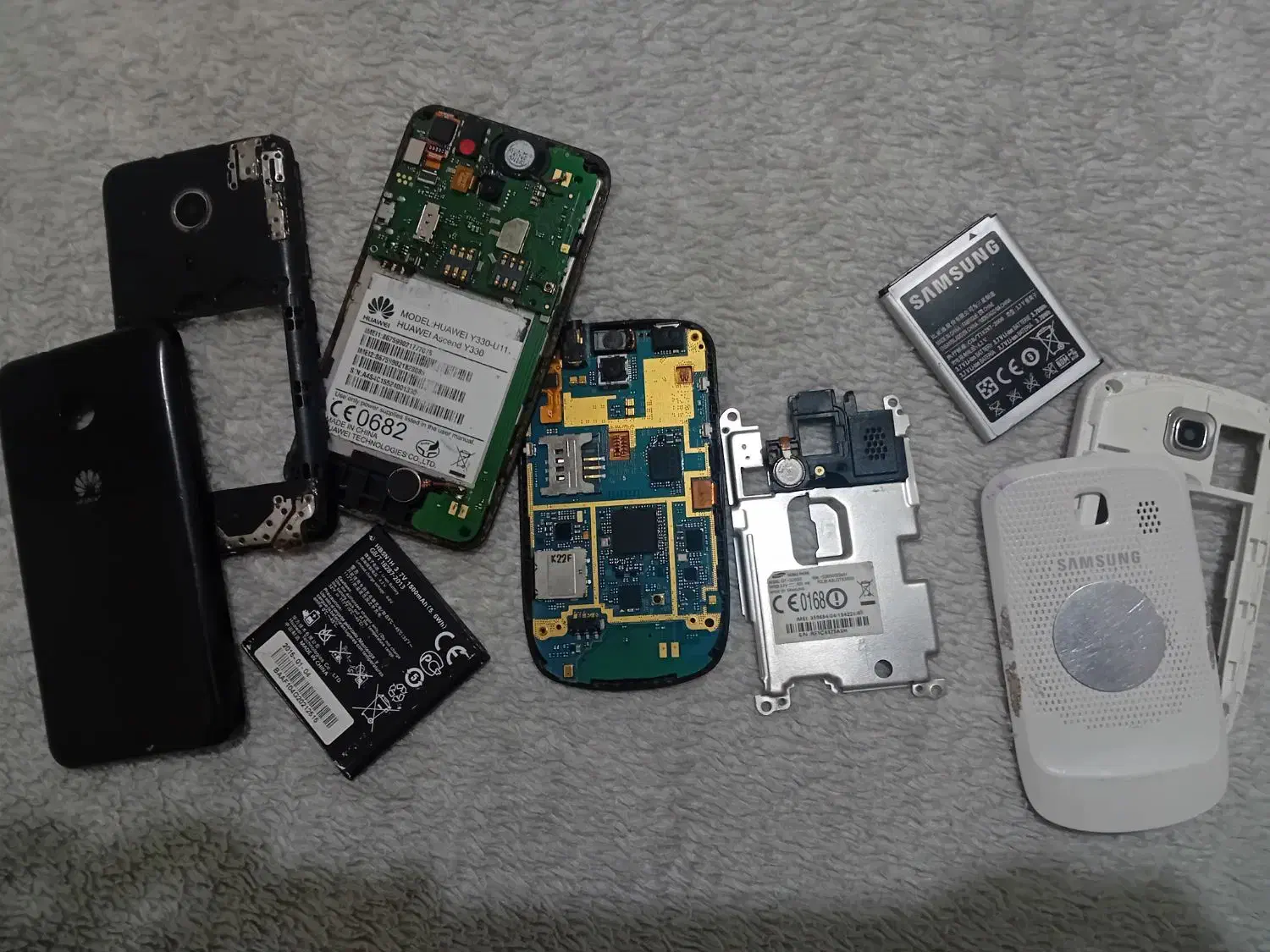 موبایل نیاز به تعمیر|موبایل|همدان, |دیوار