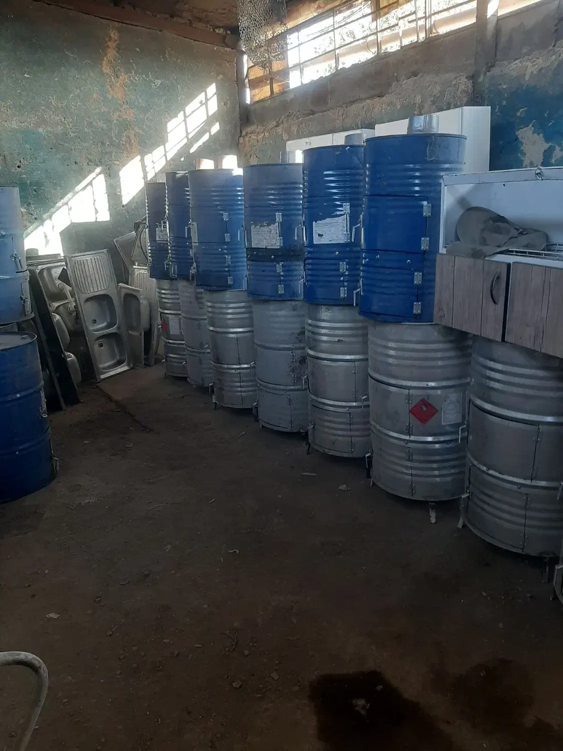 بشکه   بخاری هیزمی و گازی|بخاری، هیتر، شومینه|تهران, شهرک ابوذر|دیوار